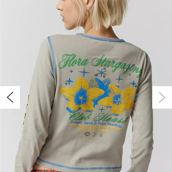 Urban Outfitters Floral Stargaze Clubhouse Long Sleeve Cropped Tee size small - Picture 4 of 12